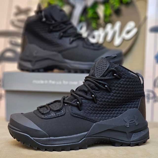 Black-Under-Armour-Boot
